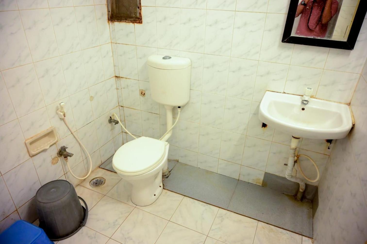 Hotel Sachidanand شيردي المظهر الخارجي الصورة